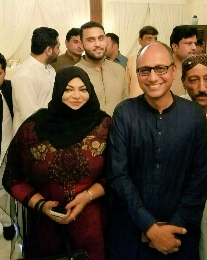 ShahinaSaeeda's tweet image. character assassination is one of the cheapest tactics in politics I always Stand against of that elements

#StopDirtyPolitics
#StopBlameGame
#IStandWithSaeedGhani 
#IStandWithNafisaShah 
#IStandWithFarhanGhani 
@ShahNafisa @SaeedGhani1