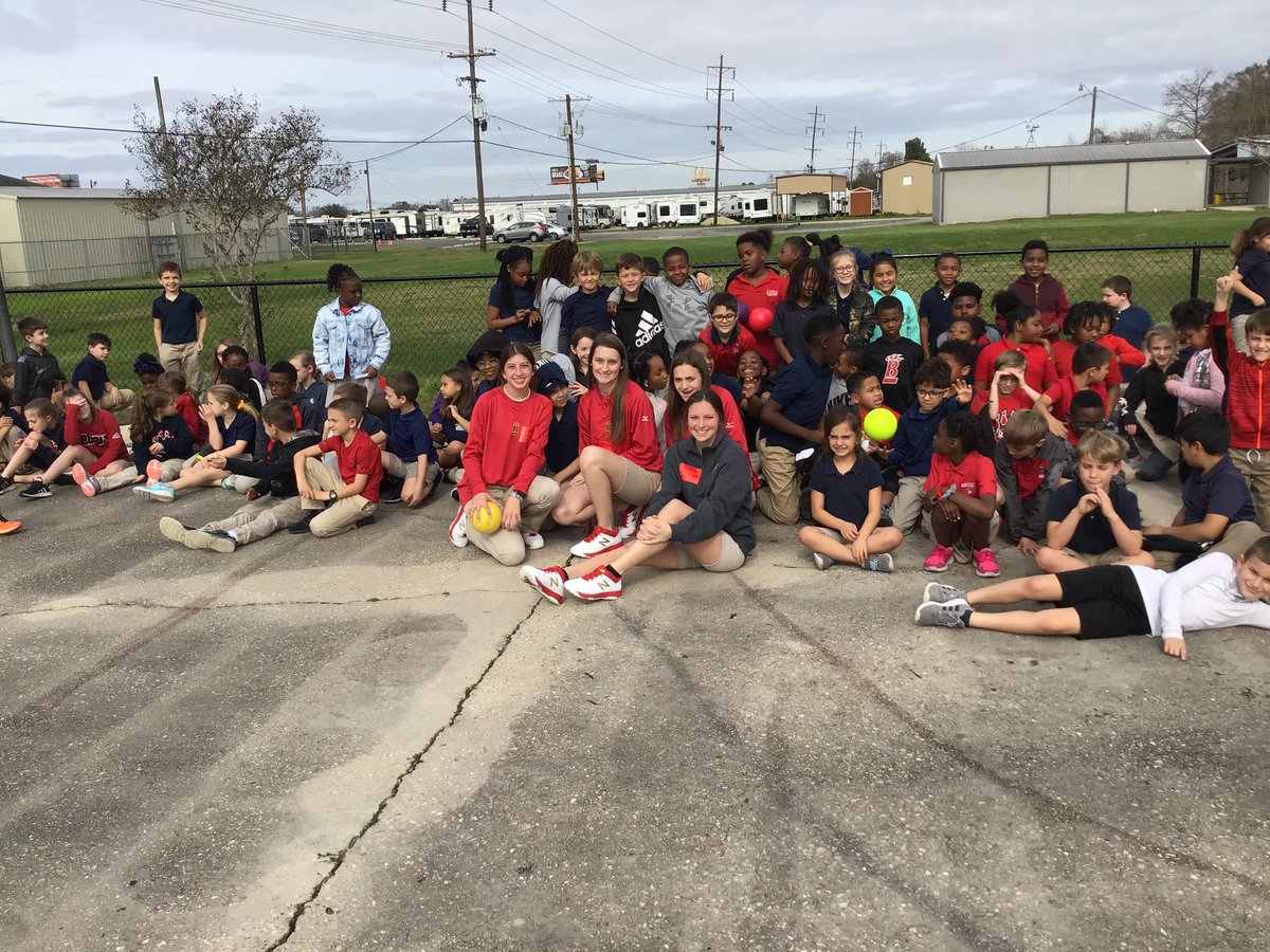 JudyMae1223's tweet photo. Shout Out to the BHS Softball Team!  Our kids were super excited to see you at Fun Friday!
#geauxpanthers
#awesomeneighbors https://t.co/hs0utTfkqG