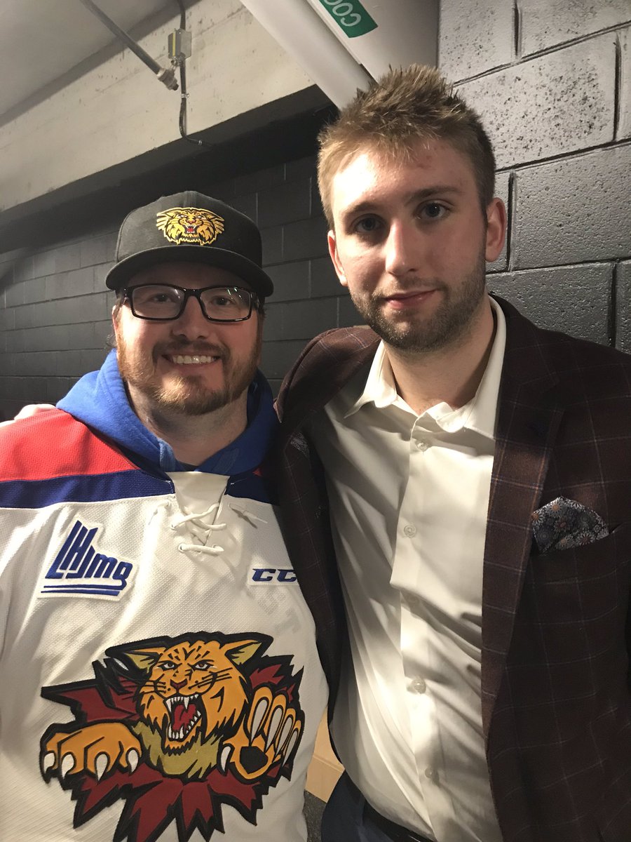 MonctonWildcast's tweet photo. Special thank you to Anderson MacDonald(@andymacdonald91) of the @SJSeaDogs who not only reached out via message but also took the time to chat after the game! 
These junior hockey kids are special and he’s one of the good ones! 
#AndyMac #SaintJohn #JuniorHockey #QMJHL https://t.co/hJ3TWg45WG