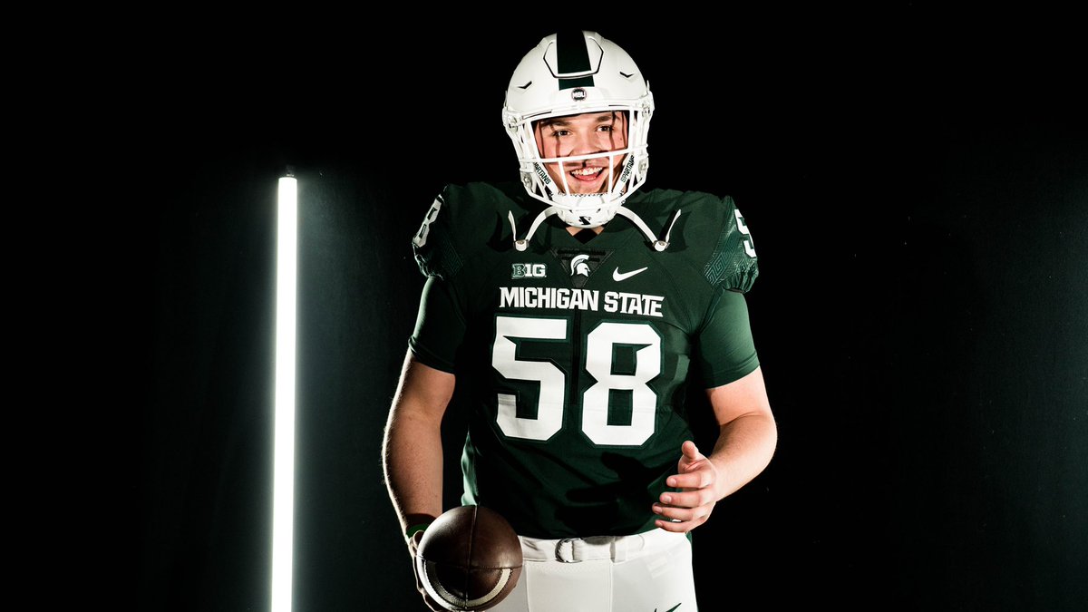 Another great visit to <a href="/MSU_Football/">Michigan State Football</a> ! Great Victory <a href="/MSU_Basketball/">Michigan State Men's Basketball</a> !  Thanks for having me and my parents out. #GoGreen #GoWhite #VictoryForMSU <a href="/CoachJimBollman/">Jim Bollman</a> @MSUTSamuel <a href="/coachvanhavel/">Jerry VanHavel</a> <a href="/DantonioMark/">Mark Dantonio</a>