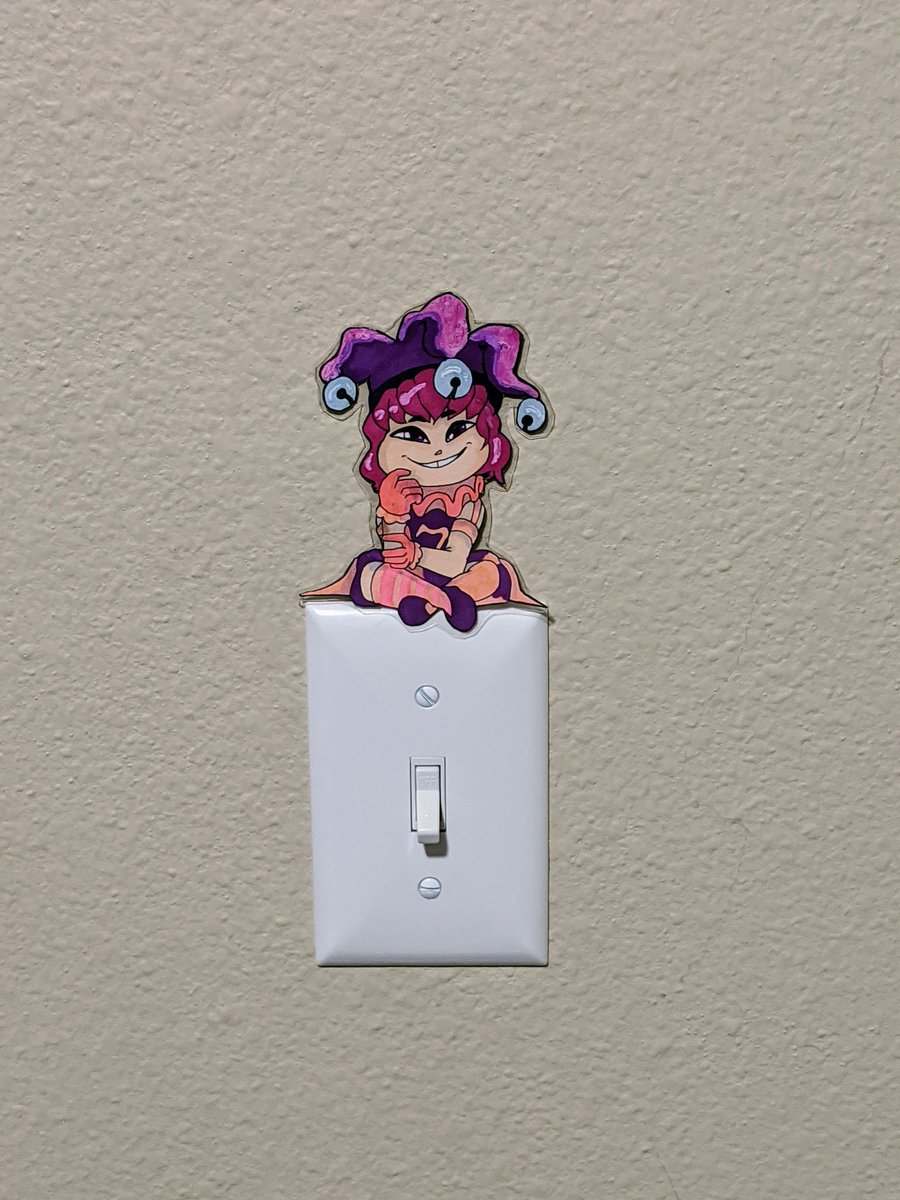 TheCoolMaxdowt's tweet photo. Made some #paperchildren and finally laminated them!! Anybody else make these? https://t.co/NgkTKWuWja