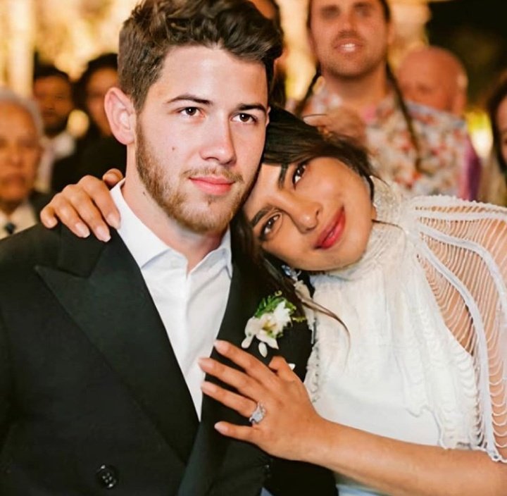 NickyankaJonas's tweet photo. https://t.co/dztIdADj2t