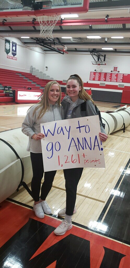 bc_girlshoops's tweet photo. Senior Anna Mortag became @bc_girlshoops all-time leading scorer tonight! The record was previously held by Caroline Busch which she set at 1,260 in 2017. That’s a lot of points in 1 picture! Congrats Anna! We are so proud of you and we know there’s still more to come! https://t.co/4aTKeWNWBO