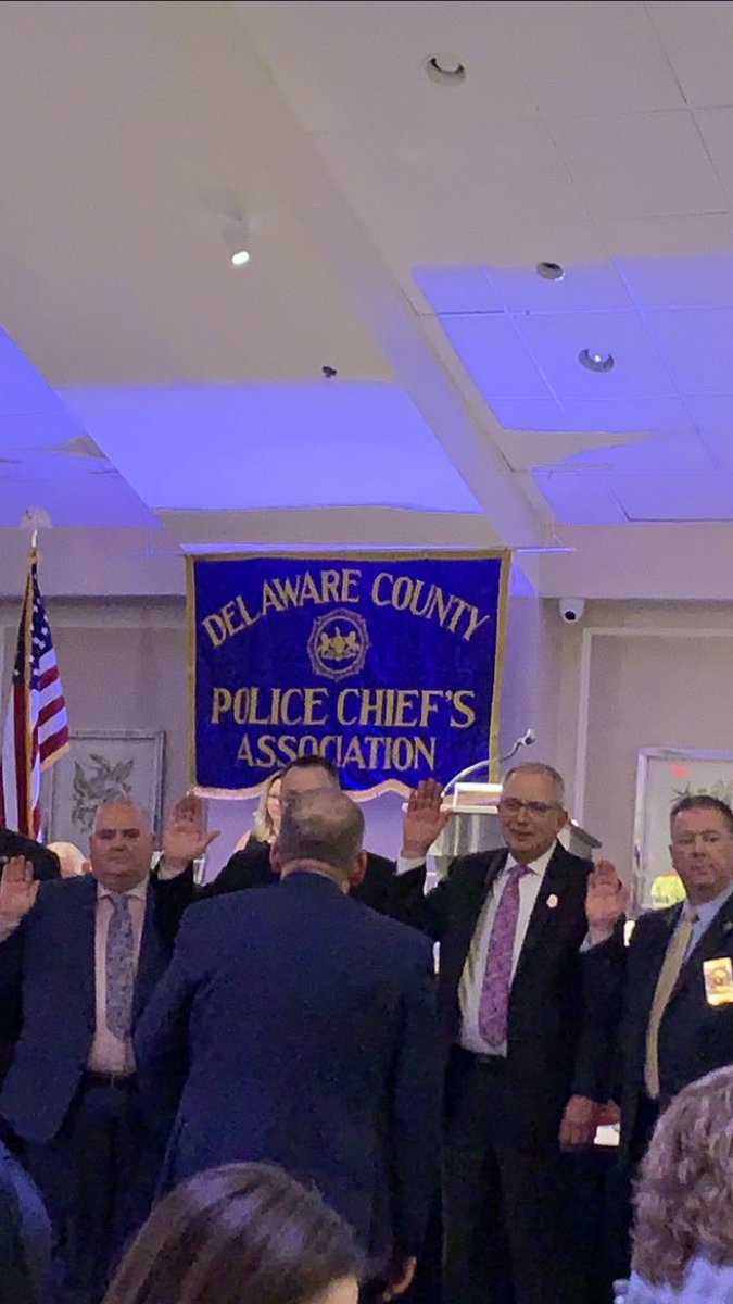delcochiefs's tweet photo. Tonight Chief David Splain @NetherProvPD was sworn in as the 2020 President of our organization. Congratulations Chief. Thank you to outgoing Chief Kenneth Coalson @29thDistrict for all you did this past year. https://t.co/b5bMMcgP1F
