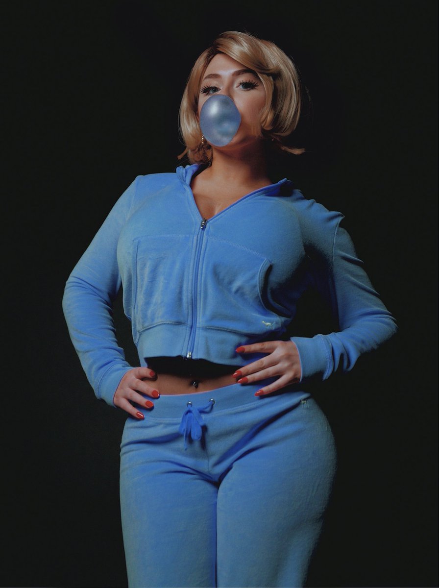 This set is now available at https://t.co/arIjvqsgfX 💙 It is my very first  inflation set and it's WILD 💦, image size:896x1200