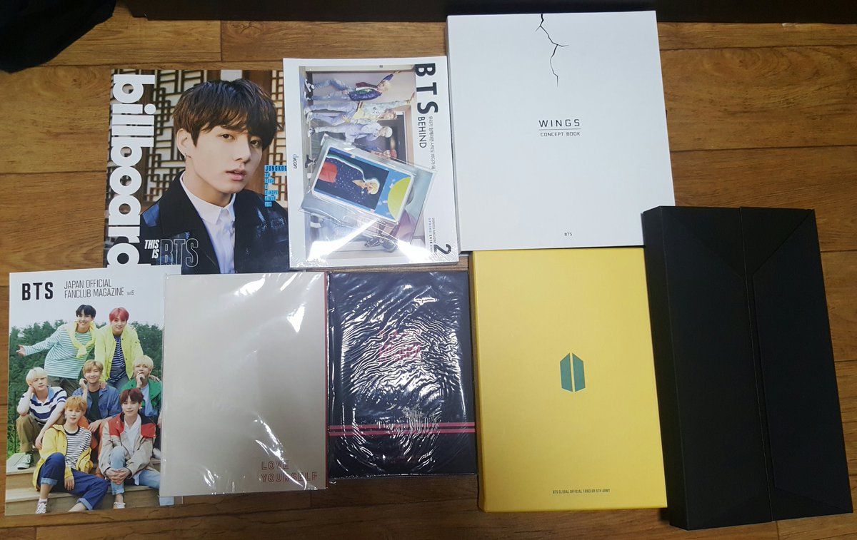 buy_transaction's tweet photo. 방탄굿즈양도해요
#오늘굿즈 #럽셀콘굿즈 #머스터굿즈 #윙파콘굿즈 #btsbvb #이미지피켓 #프포 #아크릴시계 #포스터 #인화사진 #방탄굿즈양도 #bt21굿즈 #렌티큘러키링 #일본앨범 #오늘엽서 #정국피켓 #앨범양도 #윤기프포 #오늘인화사진 #방탄소년단굿즈 #bts굿즈 #DVD #럽셀포스터 #컨셉북 #공굿 https://t.co/pYhy0NTOL6