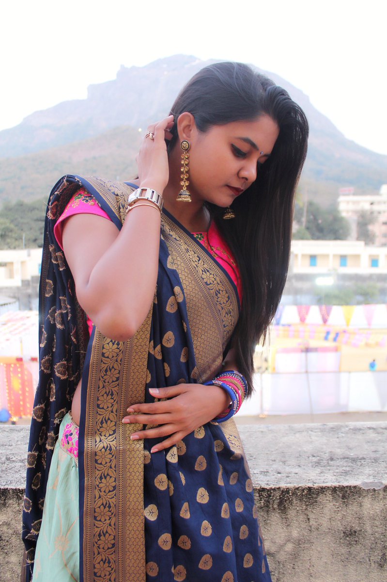 Colours are good sometimes 🥰

.

.

#indianwedding #indianweddingbuzz #color #colorful #colourpop #ghaghracholi #ghaghra #chaniyacholi #garba #garbha #sangeetoutfit #sangeet #indian #india #culture #weddingdress #wedding #weddingphotography #hills #green #blue #pink #hairstyles