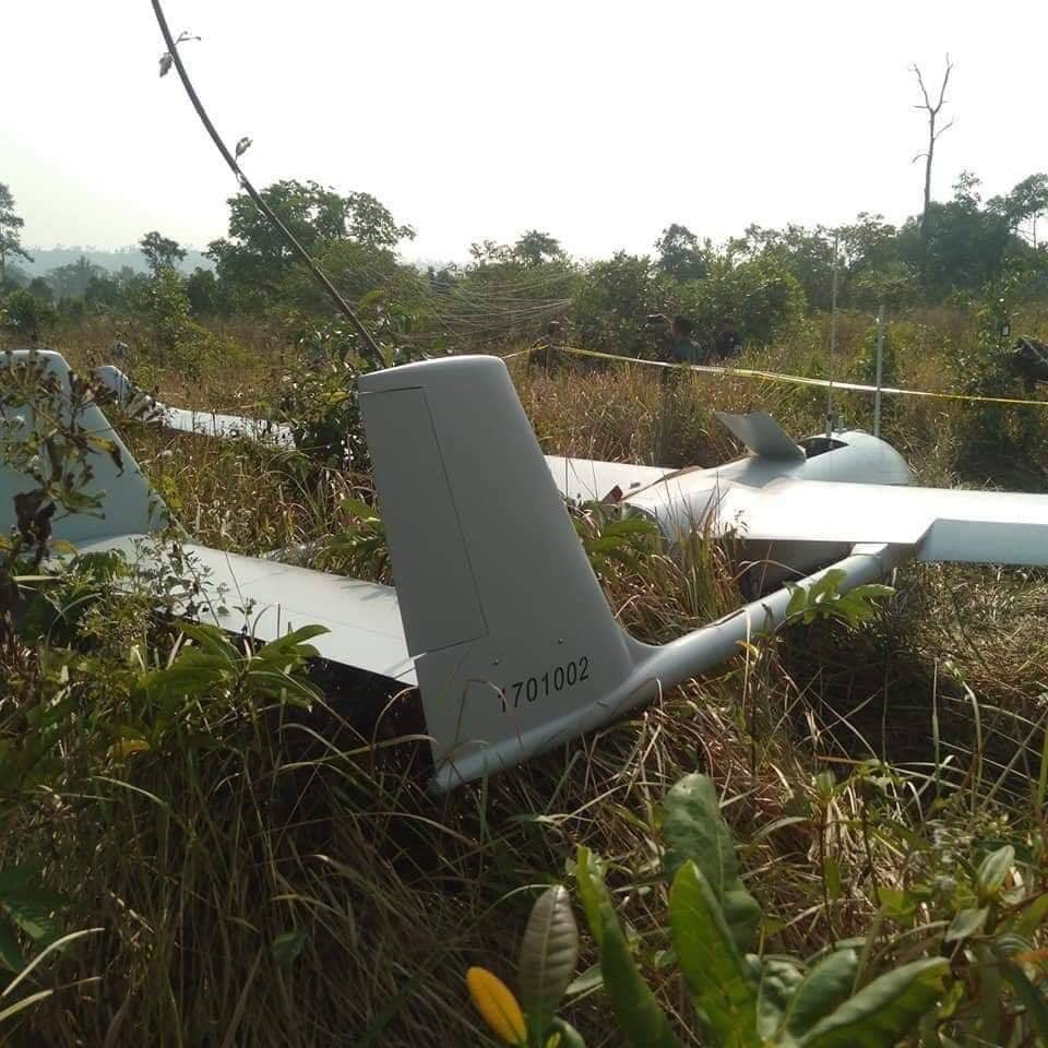 Local News: The drone falling down and found yesterday in Koh Kong province disassembled after found no data storage in the drone and there is also nothing harmful and brought to Phnom Penh today.