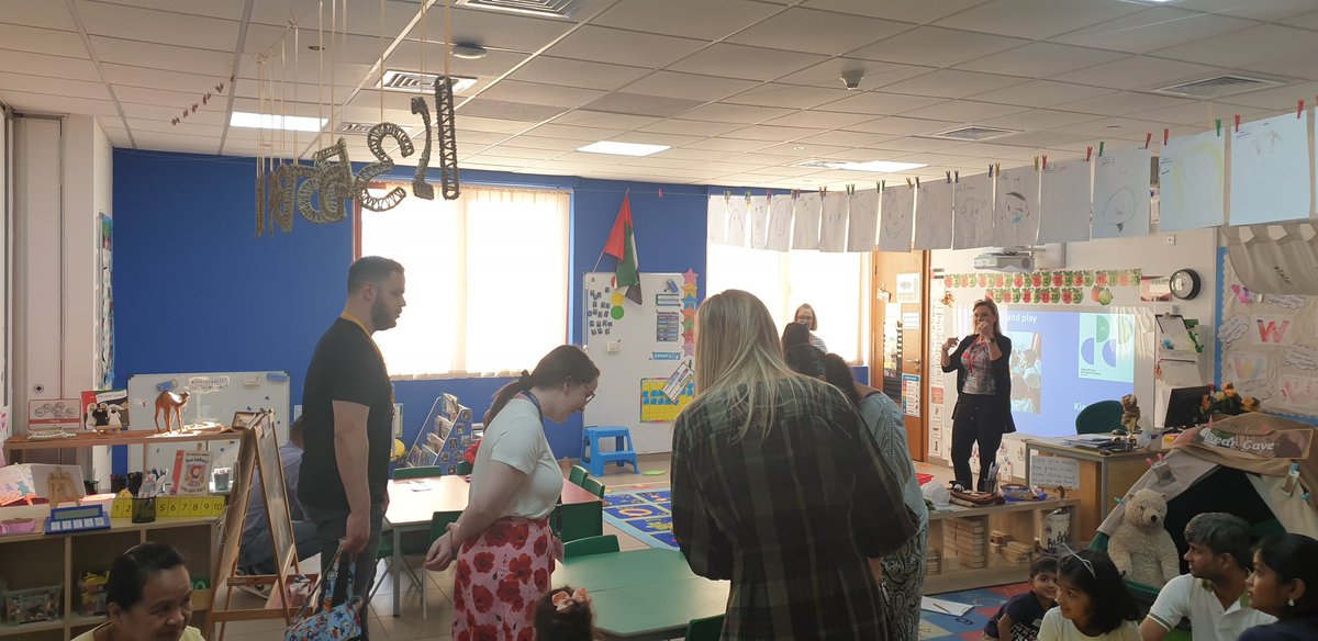 MrJamiePlunkett's tweet image. Feels just like another working day @GreenfieldIntS with 40 families coming to experience our fantastic  #stayandplay across 3 grade levels! #behappybegis @Taaleem @KHDA #proudlytaaleem 😁 @Miss_Healy_GIS