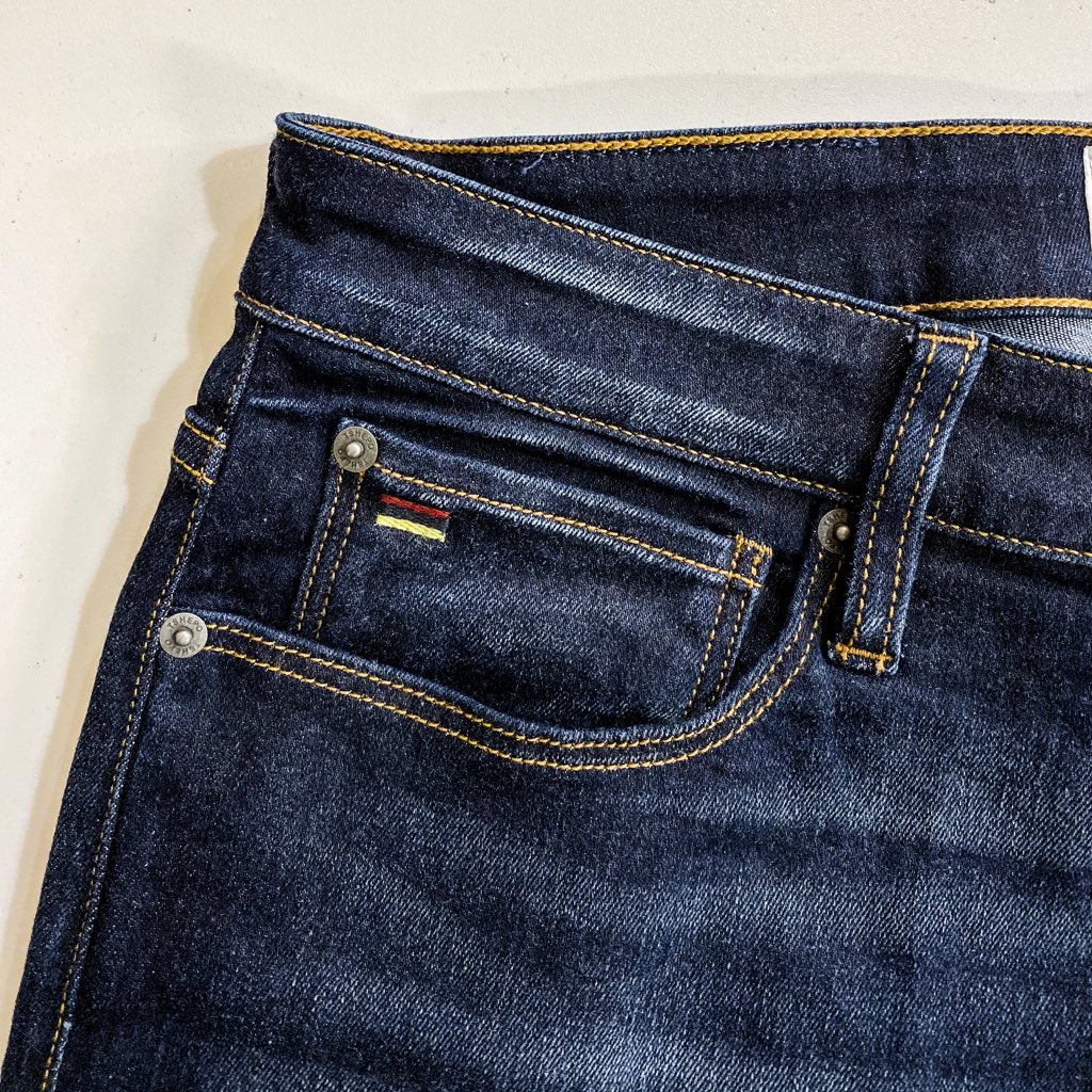 TshepoJeans's tweet photo. A denim brand South Africans can be proud of.
- T S H E P O - https://t.co/jECz5JUm06