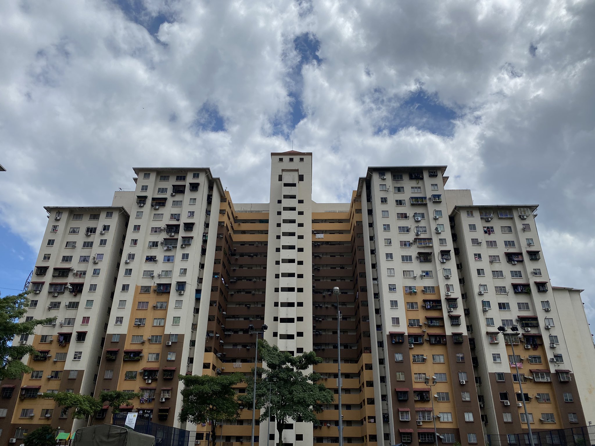 Projek Bangun On Twitter We Are At Ppr Seri Semarak Today Https T Co Rwxeg2ga0v Twitter