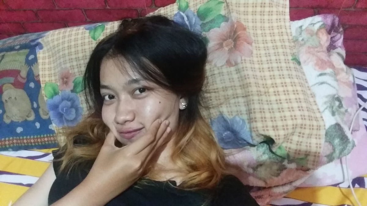 mouille (@puspapetiwi) on Twitter photo 