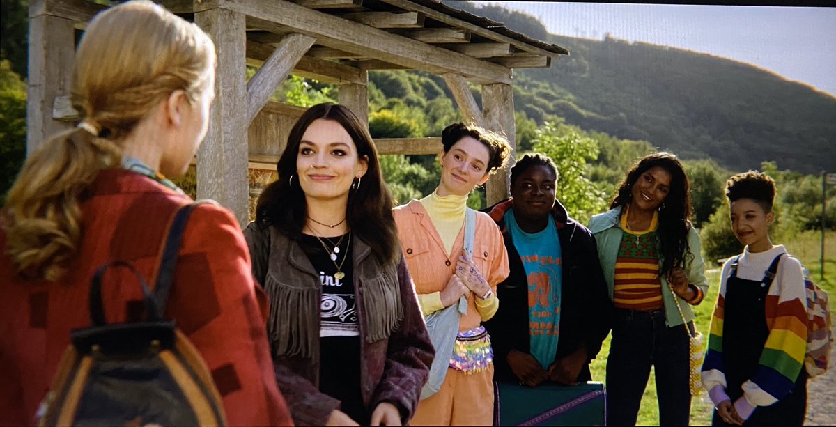 ConCon_Bullard's tweet photo. Ok but can we talk about how this is one of the most pure and uplifting scenes in television history #SexEducation https://t.co/BFOd3sLKya