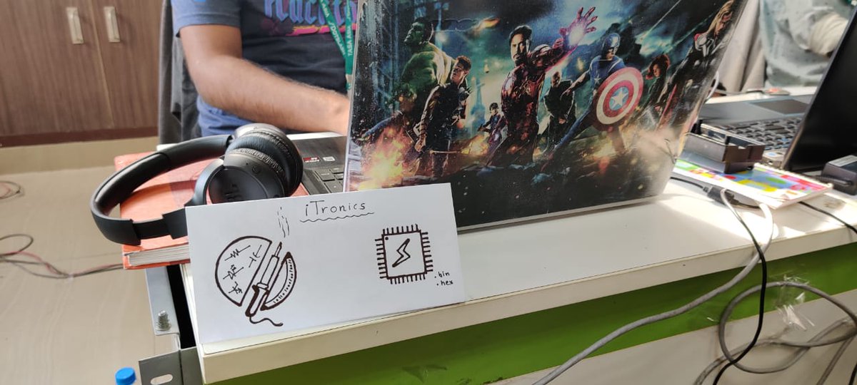 Keshav28g's tweet photo. Awesome😎Doodles at 
@hackatdotslash
 in the ongoing doodle competition.
#hackatdotslash https://t.co/knyMqHufv1
