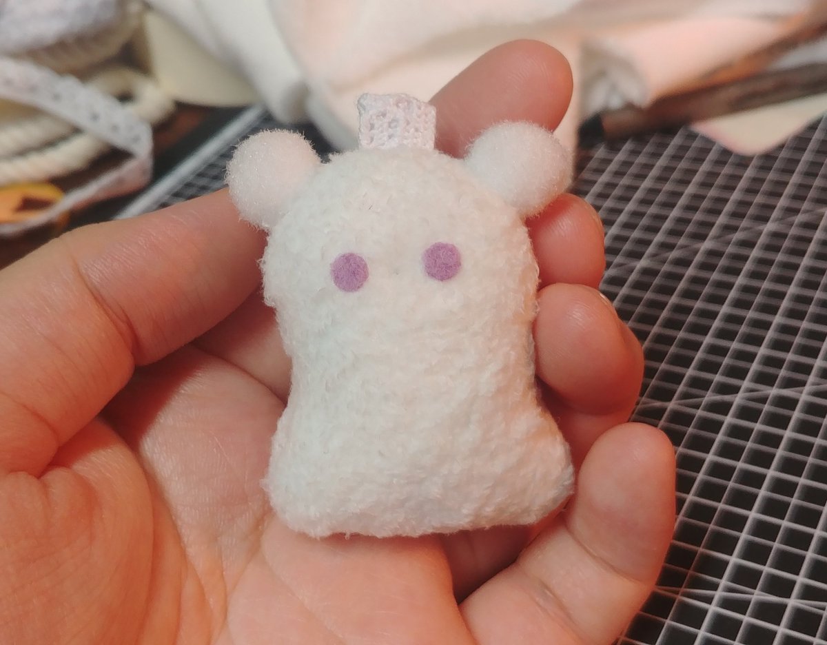 ✨RT+팔로우 이벤트✨
2020년 첫 이벤트!
팔로우 후 본 트윗을 RT해주시면 추첨을 통해
COTTON FOREST에서 제작된 상품들이 들어있는 랜덤박스를 한분께 보내드립니다! 

발표일 : 1월 31일