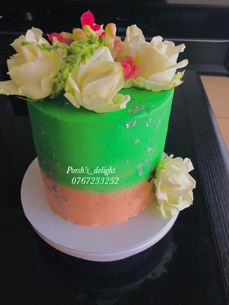 porsh_delight's tweet photo. Babyshower Cake 😊 #Mintgreenandwarmbrown #freshflowers @porsh_delight 

📲 0767233252
Address:Waterfall East Rustenburg North West 

Kindly RT  for Awareness https://t.co/aSPlyOvA4d