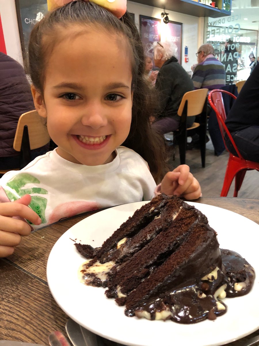 CocoClarkson's tweet photo. It’s huge xxx #myshop #hotchocolatefudgecake #yummy #familytime @CocobaChocolate https://t.co/lDg5SnuDeq
