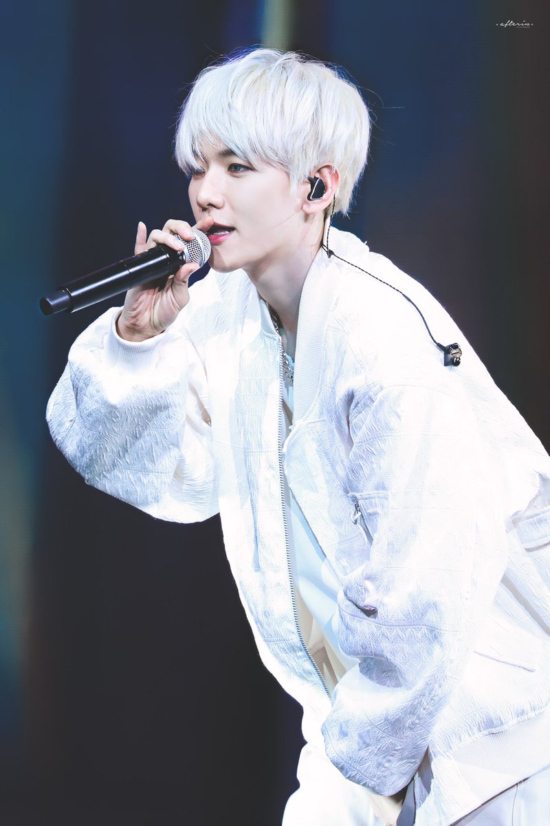 afterin56's tweet photo. #변백현 #BAEKHYUN #백현 
191111 We Are The Future Tour in Fort Worth HD

Please do not re-upload or re-edit.
Any request please DM.
@B_hundred_Hyun 
@weareoneEXO
#EXO https://t.co/136mo5aWWZ