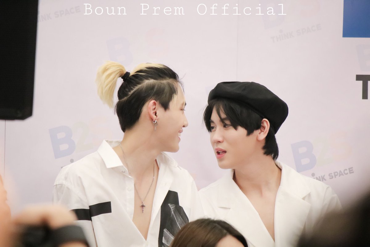 winsodix's tweet image. วันนี้เลามาหาด้วยแหละ 🥰  #B2SbooktalkxUWMA