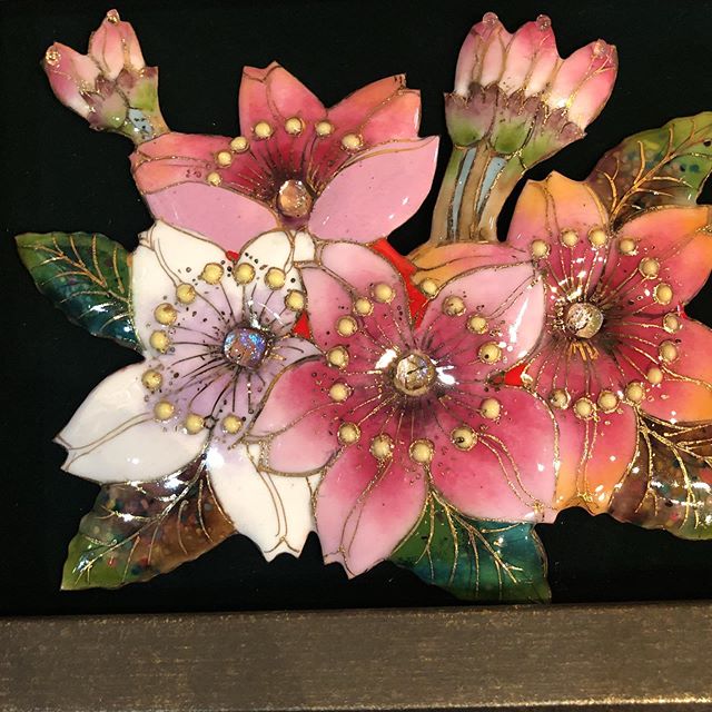 unclez_shop's tweet photo. さくらの額です
#額 #frame
#桜 #さくら #cherryblossom
#西宮 #夙川
#unclez #enamel #enamelart #cloisone #handmadeaccessory #handmadeaccessory #madeinjapan #japaneseart https://t.co/li6VB60nOc