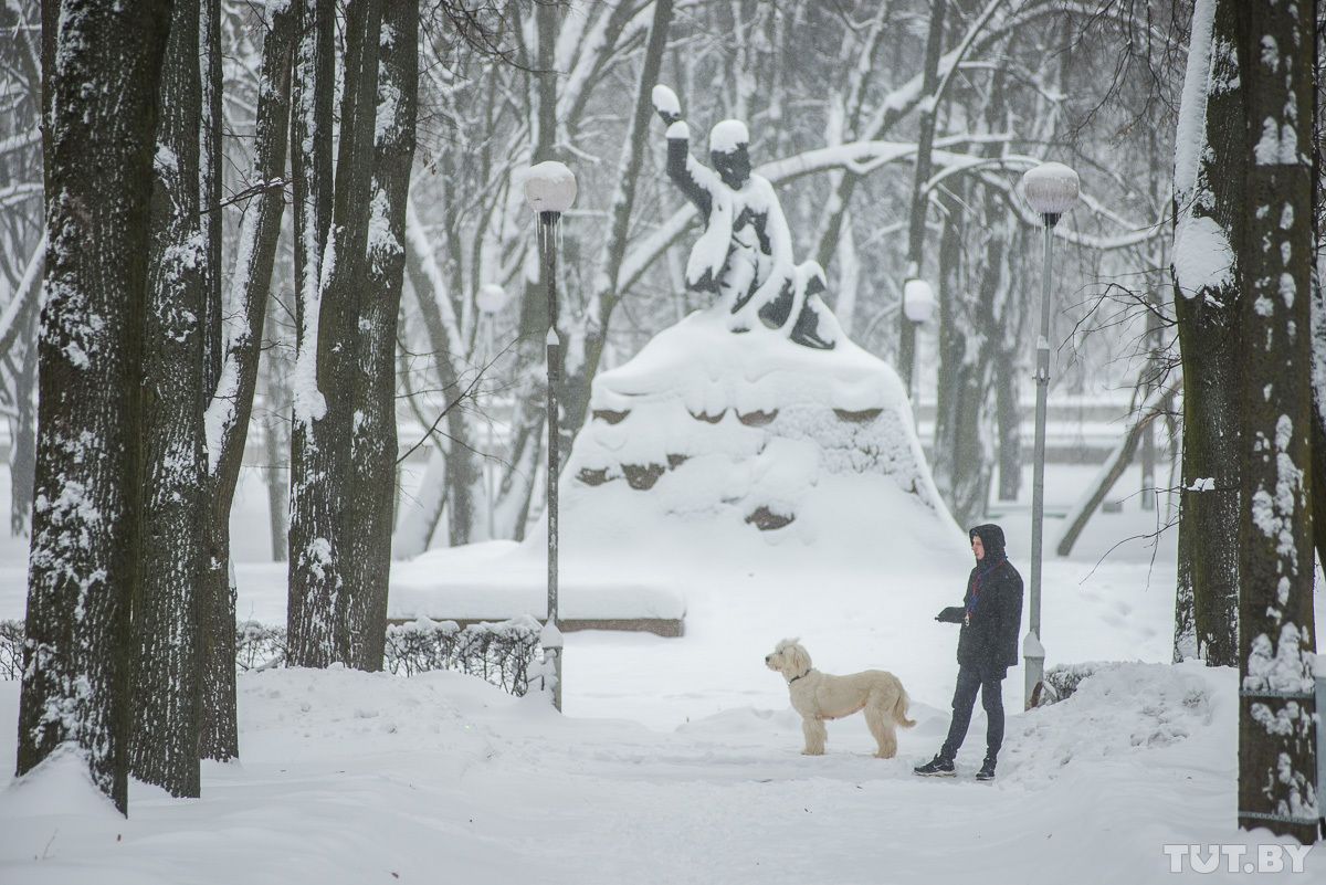 frontendunited's tweet photo. That's why we decided to hold Frontend United in Belarus during early May and not during February or March! 😄 Sometimes it gets as low as -30 in winter, but on the other hand, maybe cold winters are a reason why people in Belarus are so welcoming! Make sure to plan your trip. https://t.co/N0gG0y39T1