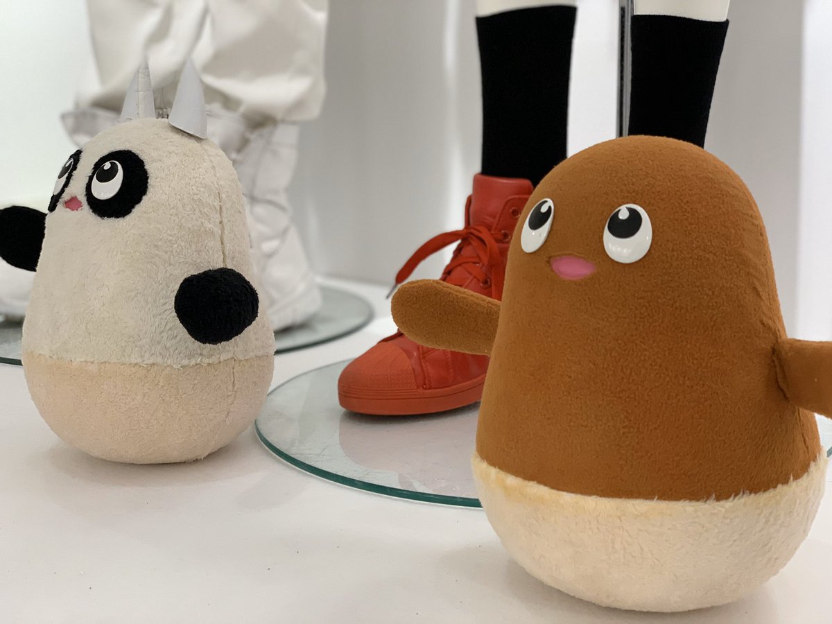 はたらく細胞原画展 はたらく細胞原画展 昨年の舞台作品の衣装や小道具も特別に展示されています 実際に使用されたものが間近で見られる機会ですのでこちらもお見逃しなく 本日も名古屋パルコにて午後9時まで開場しております T Co