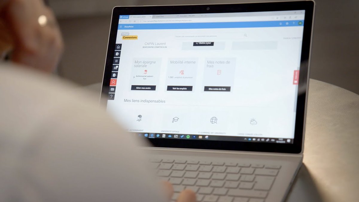 BehanzinPaul's tweet photo. Eiffage réduit la fracture numérique entre le chantier et le bureau via des outils numériques de travail collaboratif tels que #Office365. Découvrez cette étude de cas #Eiffage par #Microsoft. https://t.co/2VSkwpHnH0 https://t.co/xu9OnJbgNN