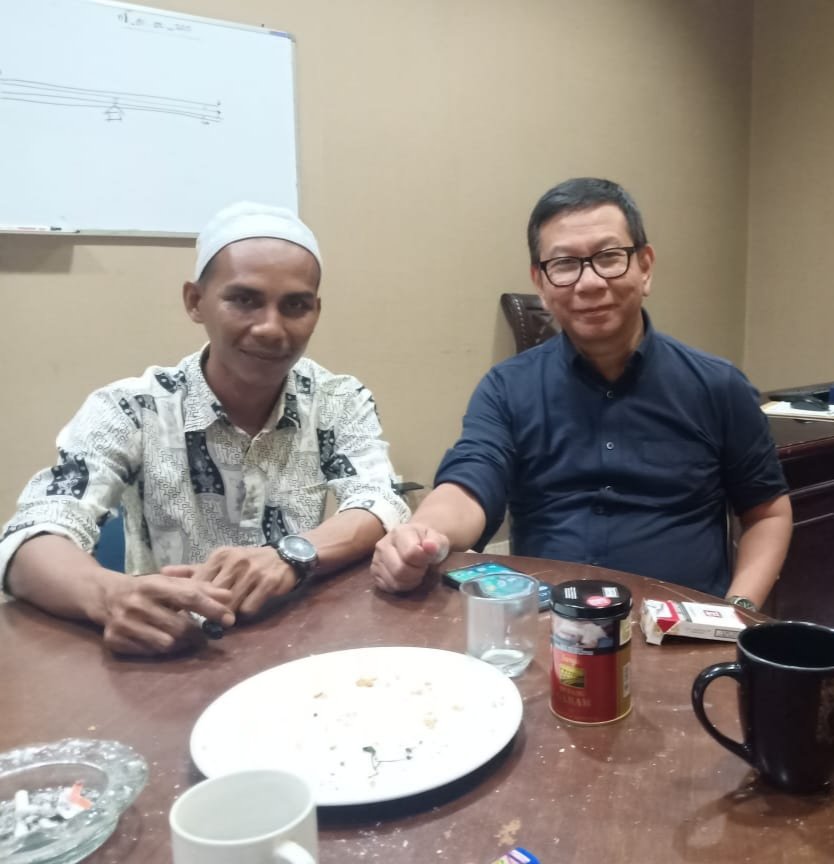 MunirwanH's tweet photo. Bersama Stafsus Mentan SYL https://t.co/4CwGyBVHoV