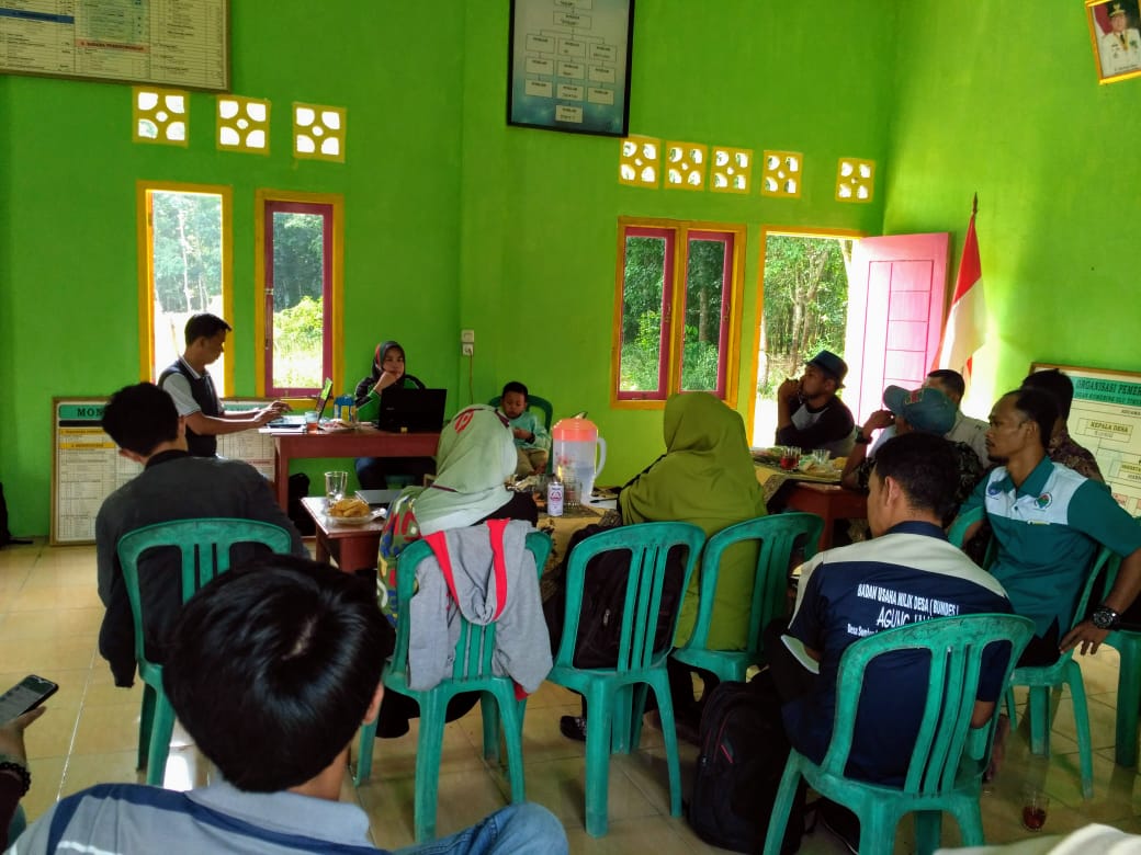 AlYuniza's tweet photo. Rapat Koordinasi Perencanaan BUMDES se Kec.Belitang Jaya
Registrasi, bersama Penggiat 
@halimiskandarnu 
@anwsanusi 
@taufikmadjid71 
@fachrilabalado
@SukoyoKasekpro
@zella0602
@tppkemendes 
#TPPSumsel
#TPPOKUTimur
#TPPBelitangJaya https://t.co/rEwyiqgGMf