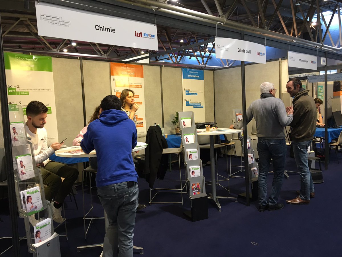 IutRSchuman's tweet image. Les étudiants et les enseignants de l’@IutRSchuman vous attendent à la Journée des carrières à Mulhouse #orientation