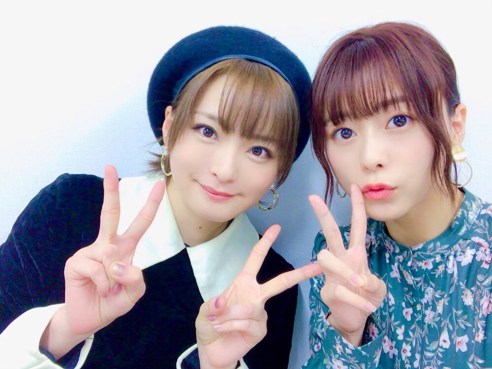 井澤詩織 Pa Twitter 次が本日ラストの舞台挨拶 プルシュカ ナナチ ですけども おや 初代 二代目 井澤詩織 水瀬いのり