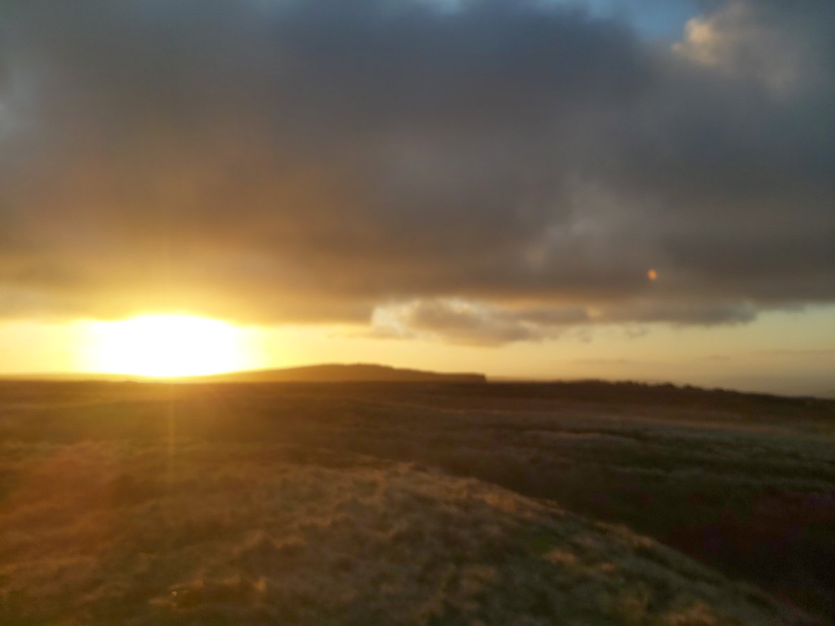 thewisemanjohn's tweet photo. Its a bit nippy up #stanagedge this morning.
Beautiful views in the @PeakDistrictNT
@peakdistrict https://t.co/JCEZwuBQVg