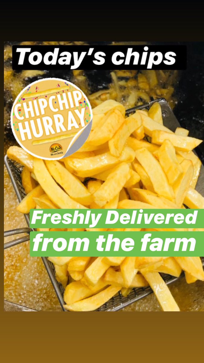 CodChippy's tweet photo. We cut out own chips fresh every day using only the best potatoes.... nothing beats the smell of hot chips with salt &amp; vinegar, but which should come first? I always start with the vinegar!!  #saltandvinegar #chips #lovefishandchips #potato https://t.co/79RgrAbVUL