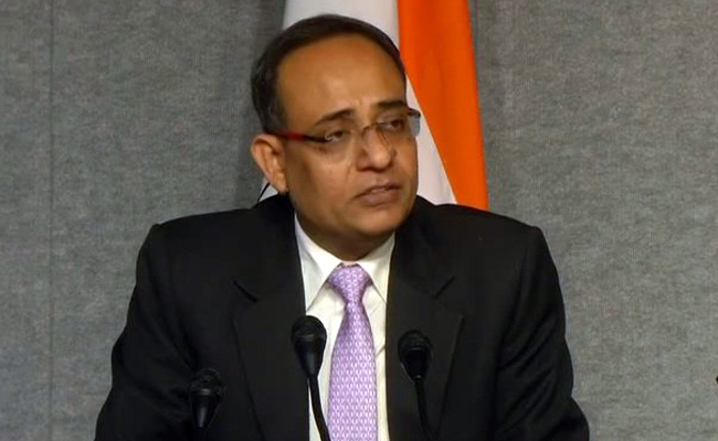ndtv's tweet photo. "Voice and SMS facilities shall be restored on all local prepaid sim cards across J&amp;K": Rohit Kansal, Principal Secretary, J&amp;K 

More on NDTV 24x7 and https://t.co/Fbzw6mR9Q5 https://t.co/mZBKxO0lAm