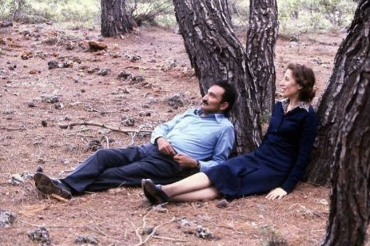 Şu dünyada harama, yetimin hakkına ve hakkından fazlasına el uzatmadan, işçiden, köylüden ve emekçiden yana duran Ecevitlere selam olsun...