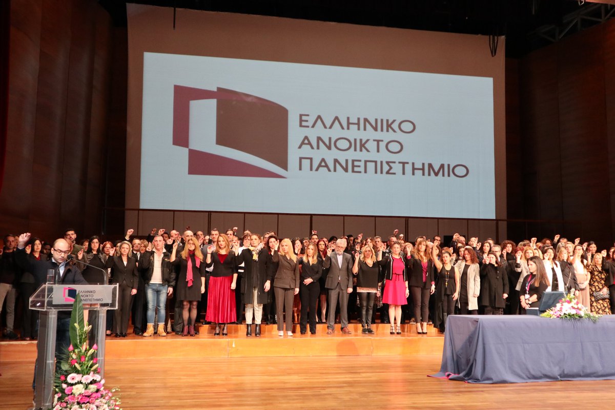 eapuni's tweet photo. Οι Ορκωμοσίες συνεχίζονται, με το δεύτερο τμήμα των απόφοιτων του Προγράμματος Σπουδές στον Ευρωπαϊκό Πολιτισμό, αλλά και του Προγράμματος Ισπανική Γλώσσα και Πολιτισμός. https://t.co/79Bl1BridZ