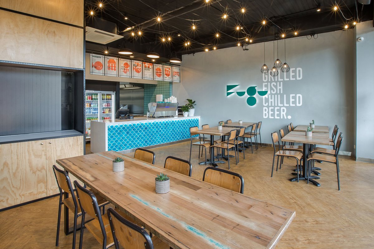 thelogocreative's tweet image. Fugu Fish Bar #Branding by Hue Studio • #designerspotlight
 huestudio.com.au/work/branding/…