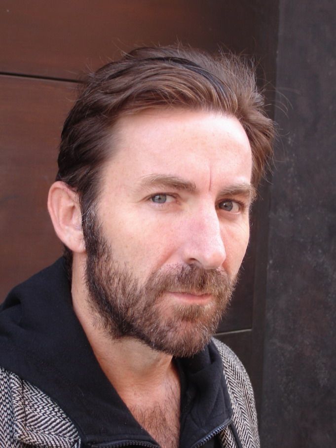 escinespanol's tweet photo. #TalDiaComoHoy nació en 1968 el actor malagueño Antonio de la Torre, famoso por obras como 'Tarde para la ira' o 'Gordos', y ganador de dos Premios Goya por 'AzulOscuroCasiNegro' y 'El reino'.  Es el actor con más nominaciones en la historia de los Goya. ¡Felices 52 @atorrem! 🎂 https://t.co/qqUczrlDWN