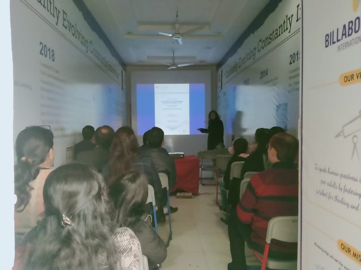 BHIS_official's tweet photo. Have a look at the parents' testimonials during our presentation on Senior school transition!

We welcome all parents as they are the first and continuing educators of their children.

#BHISCantonment #Kanpur #SeniorSchoolTransition #Parents #Presentation #Growth #Dreams https://t.co/jKpT7KwPqH