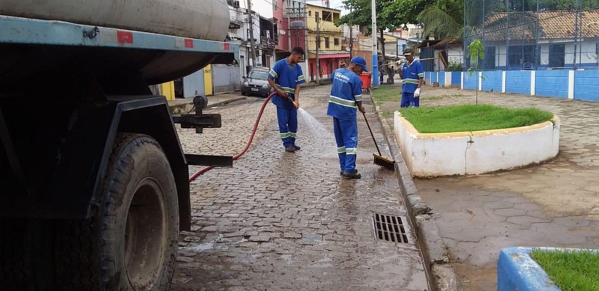 limpatech's tweet image. Praça do Maringá no Bairro Campo D’Oeste recebendo uma lavagem especializada para melhorar o bem estar dos moradores que utilizam a praça!

Limpatech a todo vapor #PorumaMacaemelhor @draluiziojunior