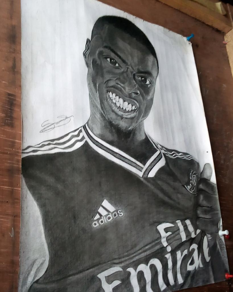SamyluvP's tweet photo. Just completed sketch of Nicholas pepe19. How i wish this gets to him.
#coyg
@SamyluvP
#Arsenalfrontline series 3 https://t.co/NUwWo7Q3oF