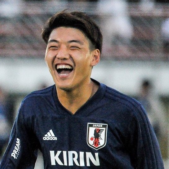 堂安律の国籍は韓国 ハーフの噂やキャプテン翼と似てる点についても トゲムーブログ