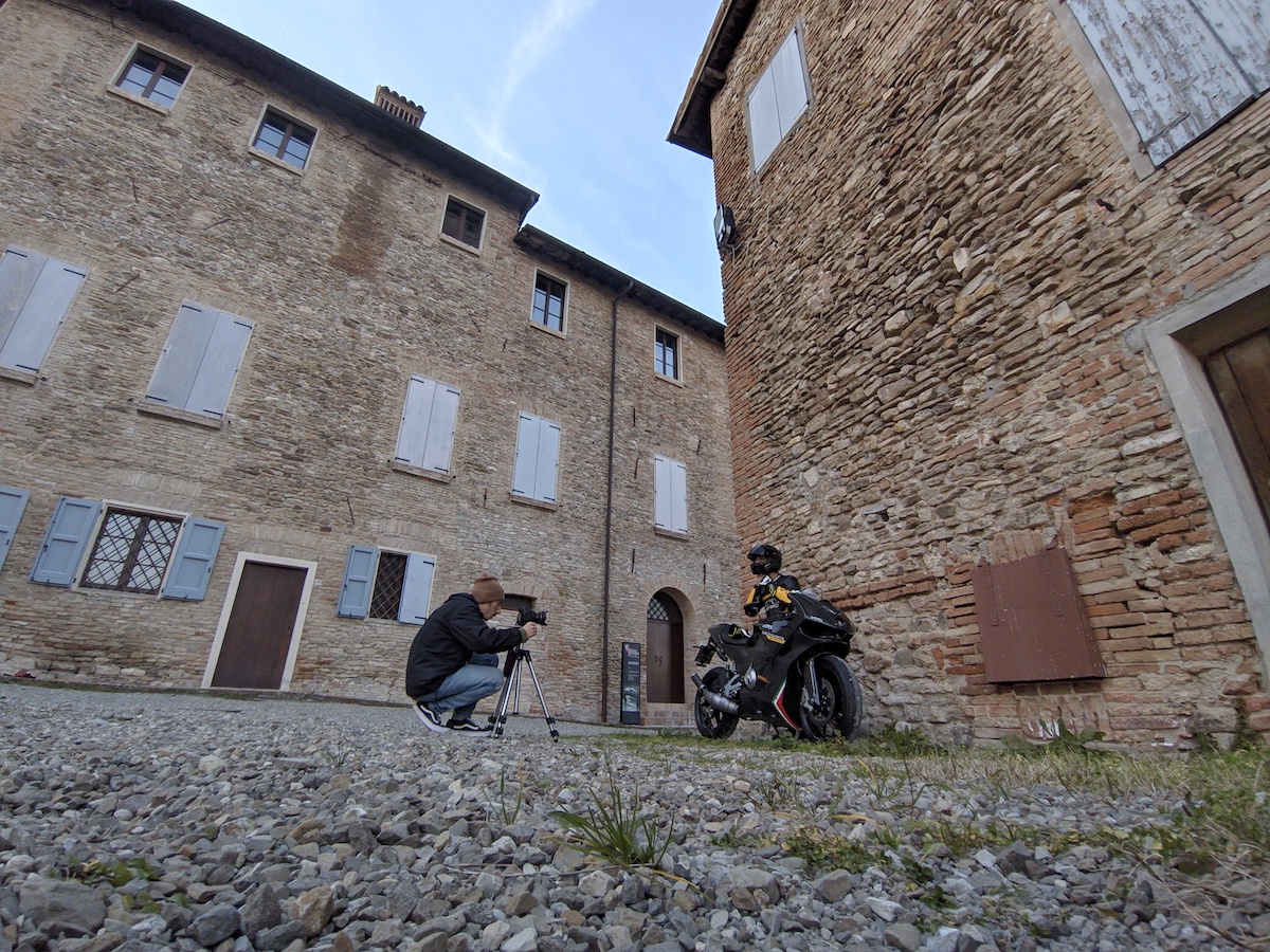 Vins_Motors's tweet photo. #behindthescenes 🎬 #Love your country and take #inspiration from it. Remember history and tradition to look the future and innovation.
#vinsmotors #twostroke #DuecinquantaStrada #carbonfiber #madeinitaly #luxury #hightquality #amazingsound https://t.co/cMAnYJUKXu