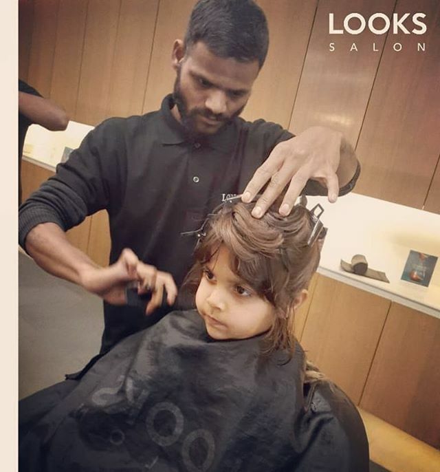 Looks Salon tweet media