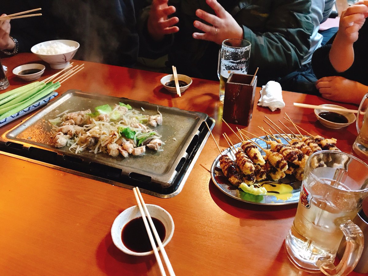 expcb's tweet photo. 去年の年末ライブのじゃんけん勝者の方々と治郎吉。 https://t.co/b99JGluWUU