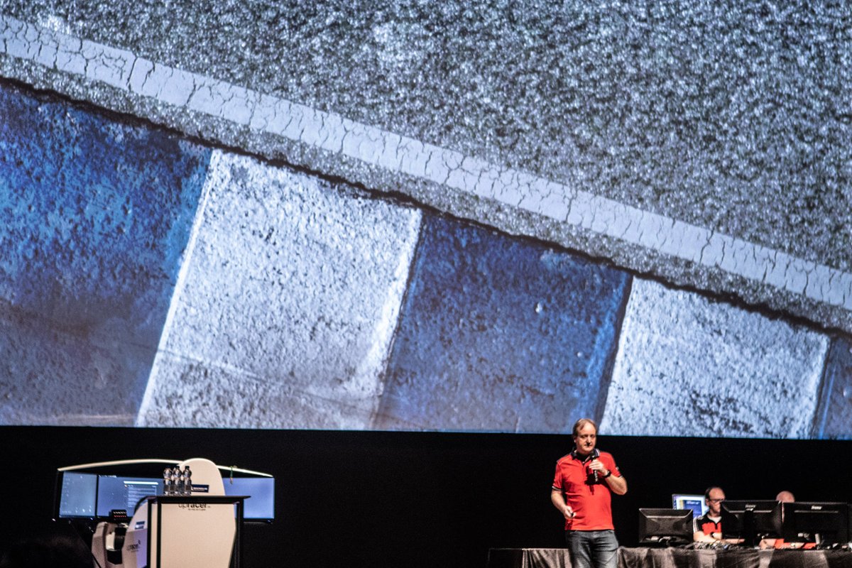HeusinkveldEng's tweet photo. Yesterday morning #SimFormula had more than 100 students listening to people connected to the Simracing industry. One of the speakers was Marcel Offermans. In this photo he explained the details that get into #RFactor2. https://t.co/qSKPYWRAEF
