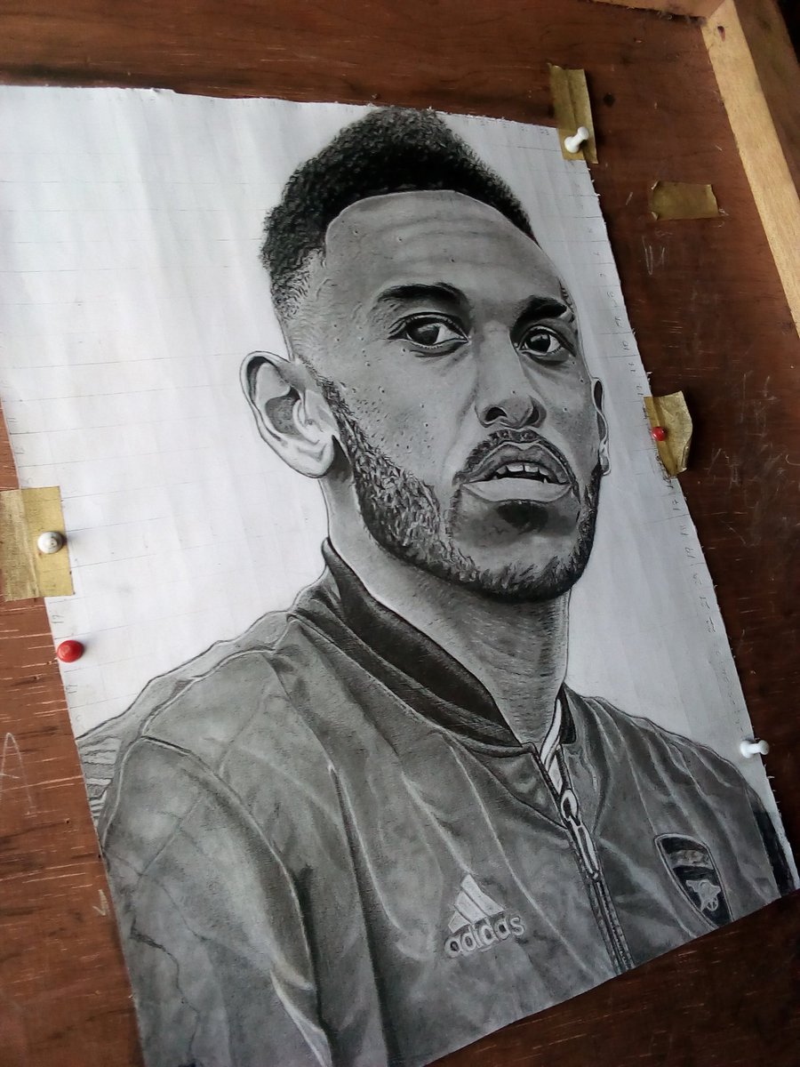SamyluvP's tweet photo. Just completed sketch of Auba14
@SamyluvP
#Arsenalfrontline series 2
#COYG
Pls share till it gets to him. https://t.co/neCvObeDQc