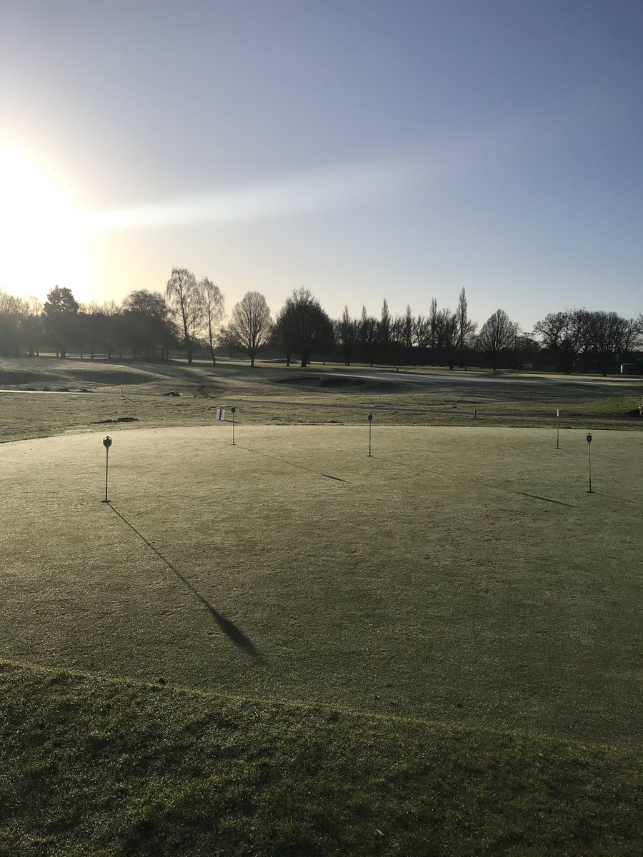 Cpt1894's tweet photo. #Frosty start @TBPGC this morning great to be back in the #golfcourse #tbpgc125 #JoinUs https://t.co/PsLf1ZxfFN
