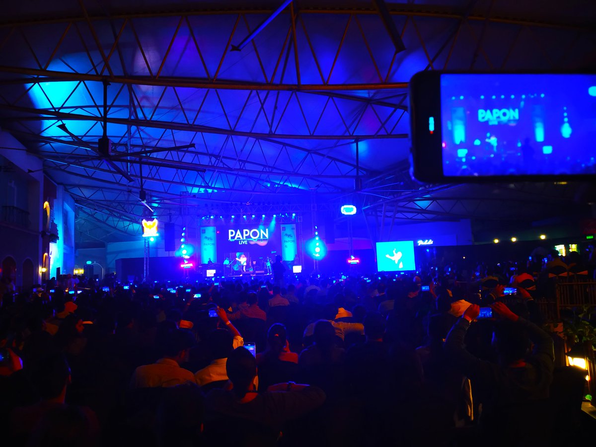 SANJAYRAJAK79's tweet image. What an amazing💕😍😍✨💕😍 evening, mind blowing performance, special
@paponmusic @magicfmmumbai
#MagicFmMumbai #JeeLeZaraa #papon #paponlive #mumbaimusic #bollywood #bollywoodmusic #mumbaiconcert #livemusic #concert #bollywoodconcert #mumbai #fridaynight