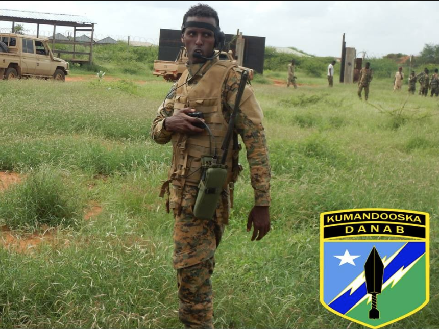 Somali Danab special forces. Thes are probably the US trained ones. The original plan was to make a danab force made of locals for every region in Somalia, so i have no idea what any of these guys units really are.
